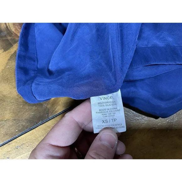 Vince. Womens Short Dolman Sleeve Deep V Neck Shift Dress Blue Silk Size XS - Picture 7 of 10